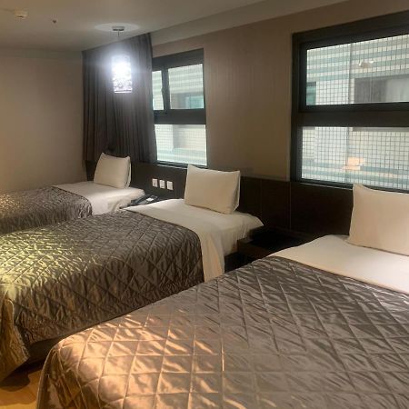 Fine Hotel Kaohsiung Luaran gambar