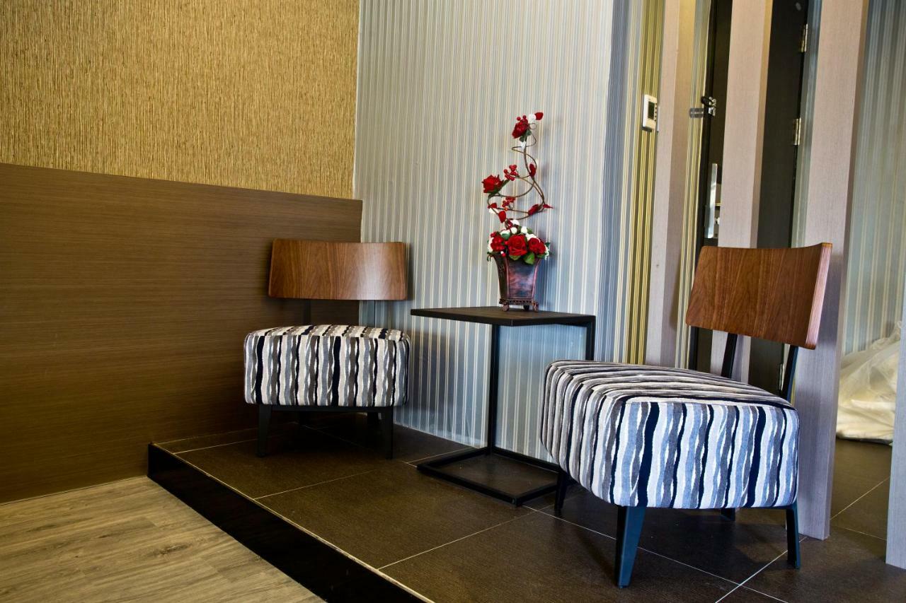 Fine Hotel Kaohsiung Luaran gambar
