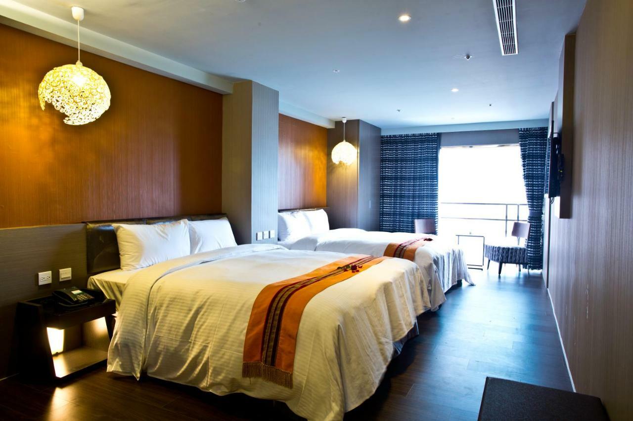 Fine Hotel Kaohsiung Luaran gambar