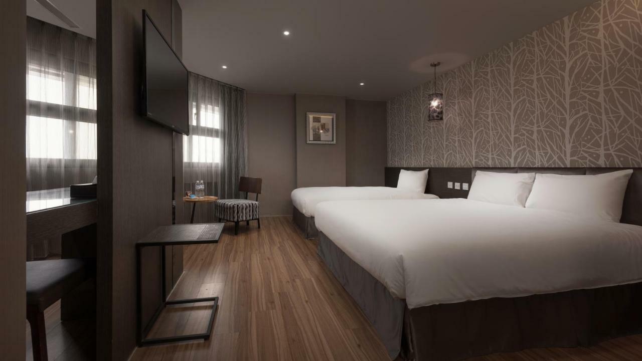 Fine Hotel Kaohsiung Luaran gambar